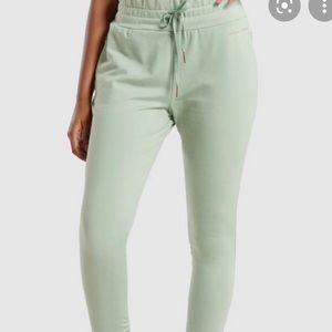 Whitney Simmons X Gymshark  Fitted Green Joggers